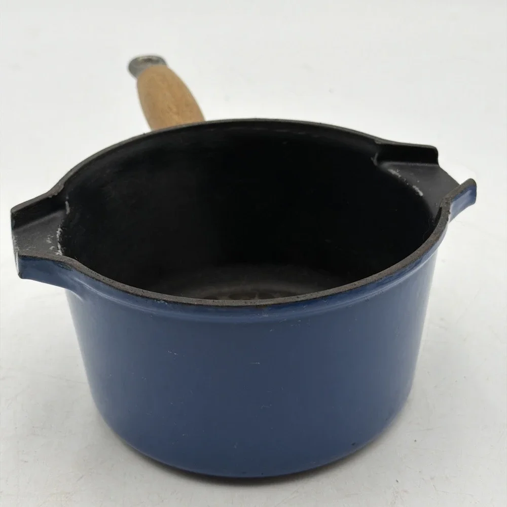 VTG Le Creuset Blue Enameled Cast Iron 1 QT Double Pour Saucepan W/Wood Handle